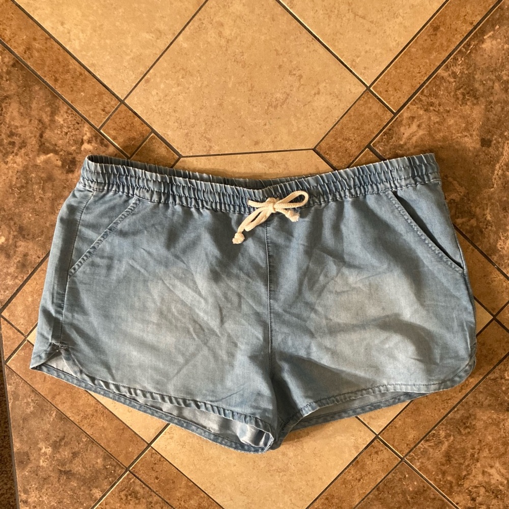 NWOT No Boundaries drawstring shorts